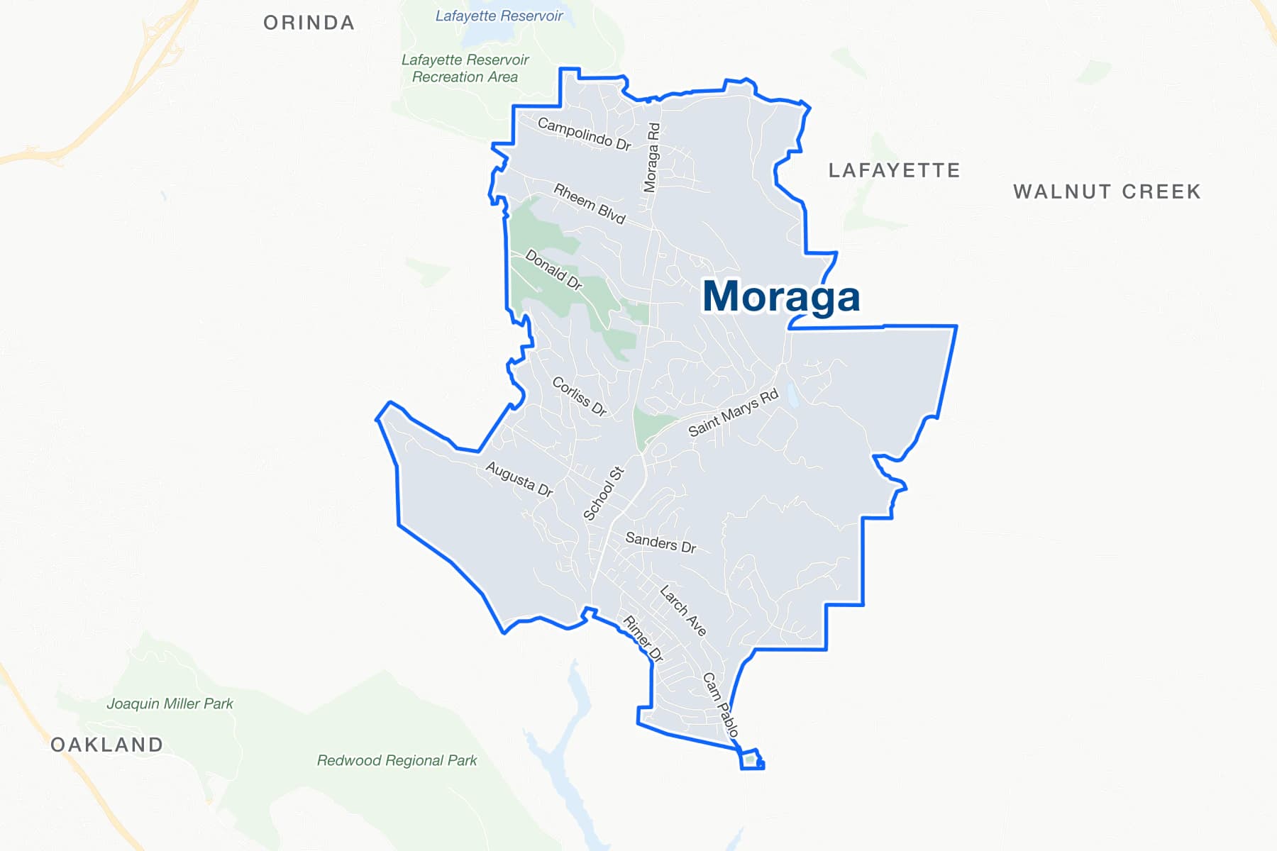 Карта улиц Мораги, Калифорния, с подписями Moraga Road, Saint Marys Road, Rheem Boulevard и Camino Pablo, а к северу и востоку отмечены Оринда, Лафейетт и Уолнат-Крик.