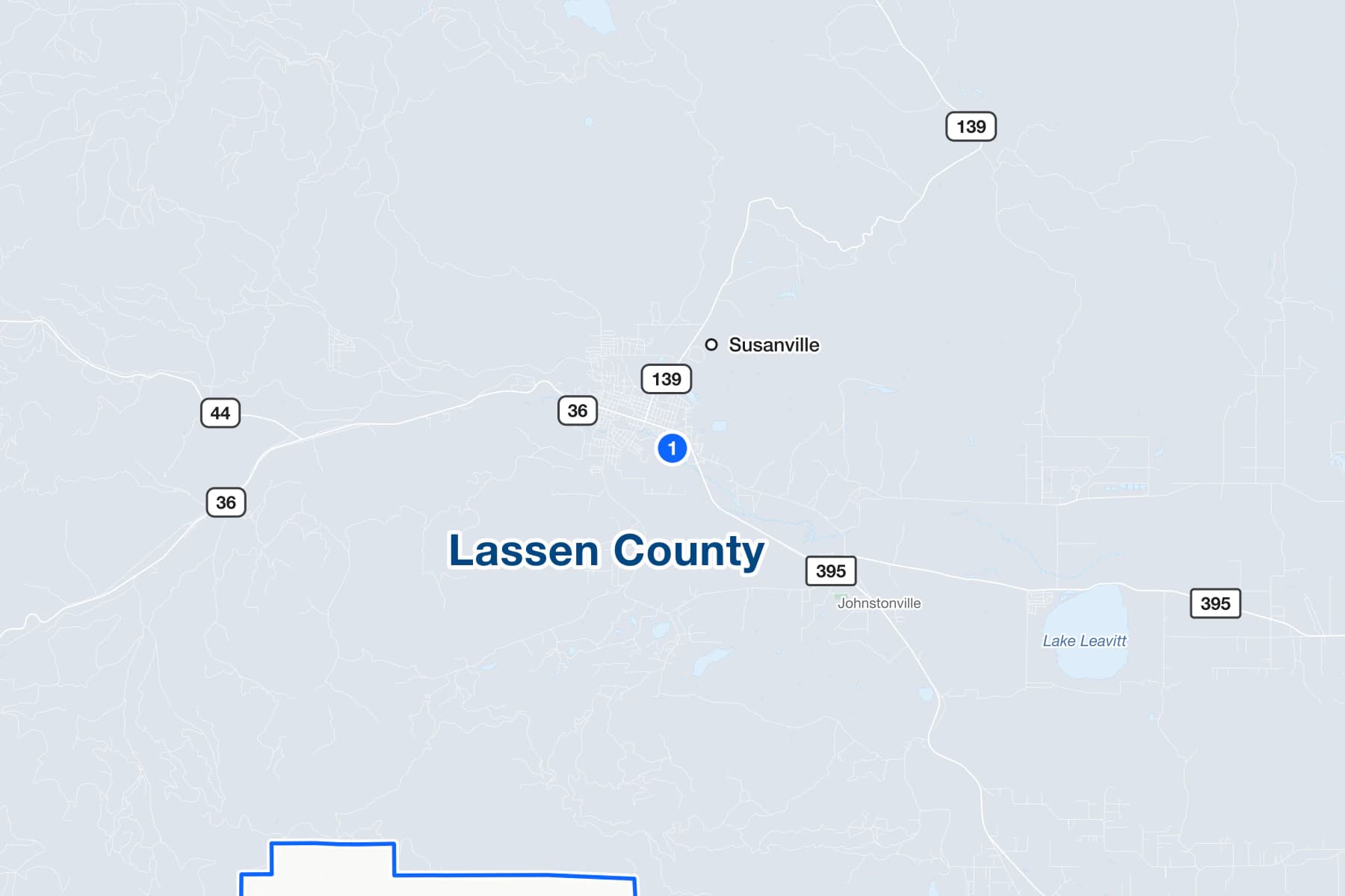 Mapa de Susanville, California, con un marcador numerado en el Hall of Justice del condado de Lassen en Riverside Drive.